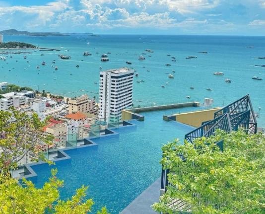 Edge Central Pattaya Seaview Residence Exterior photo